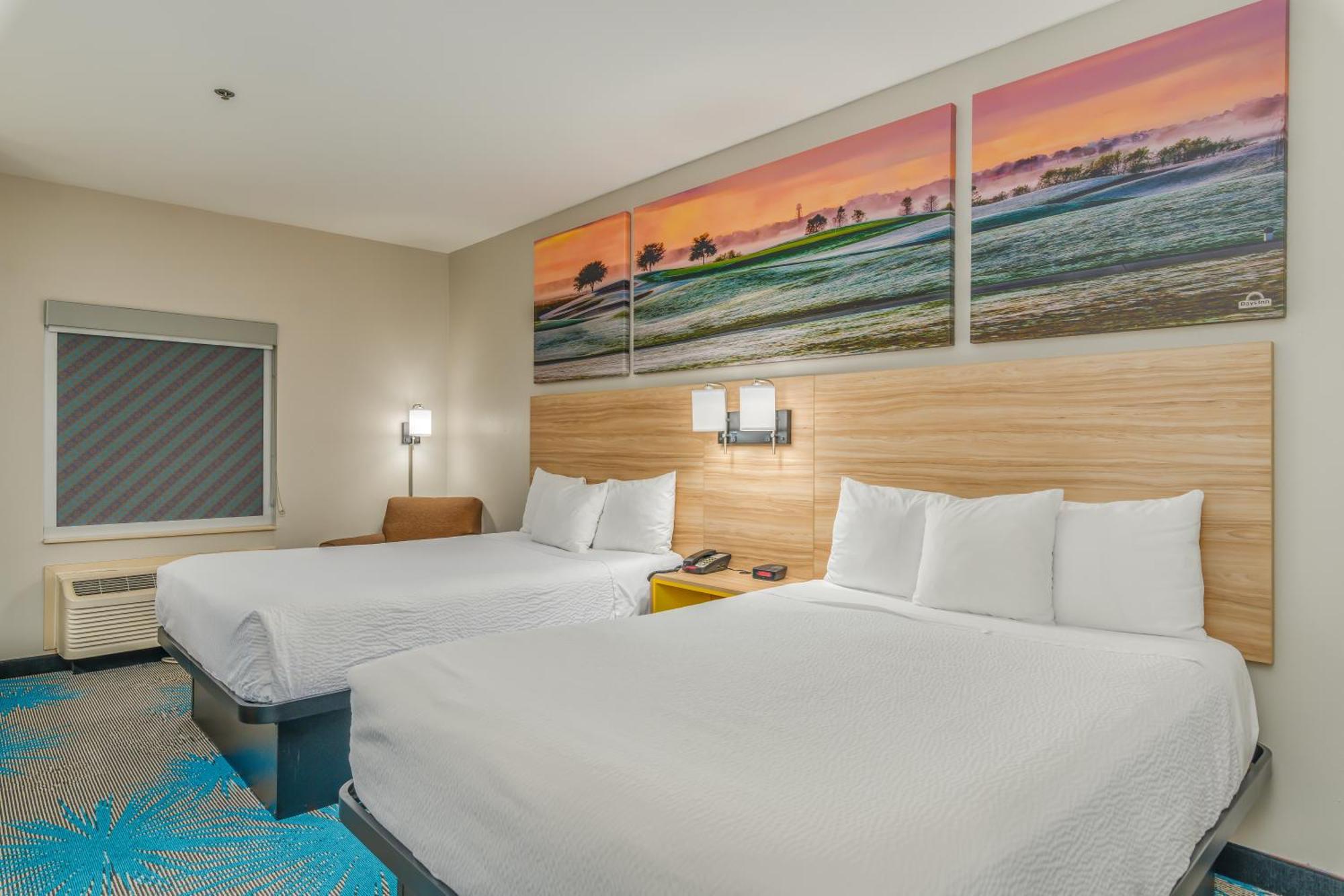 Days Inn & Suites By Wyndham Prattville-Montgomery Екстериор снимка