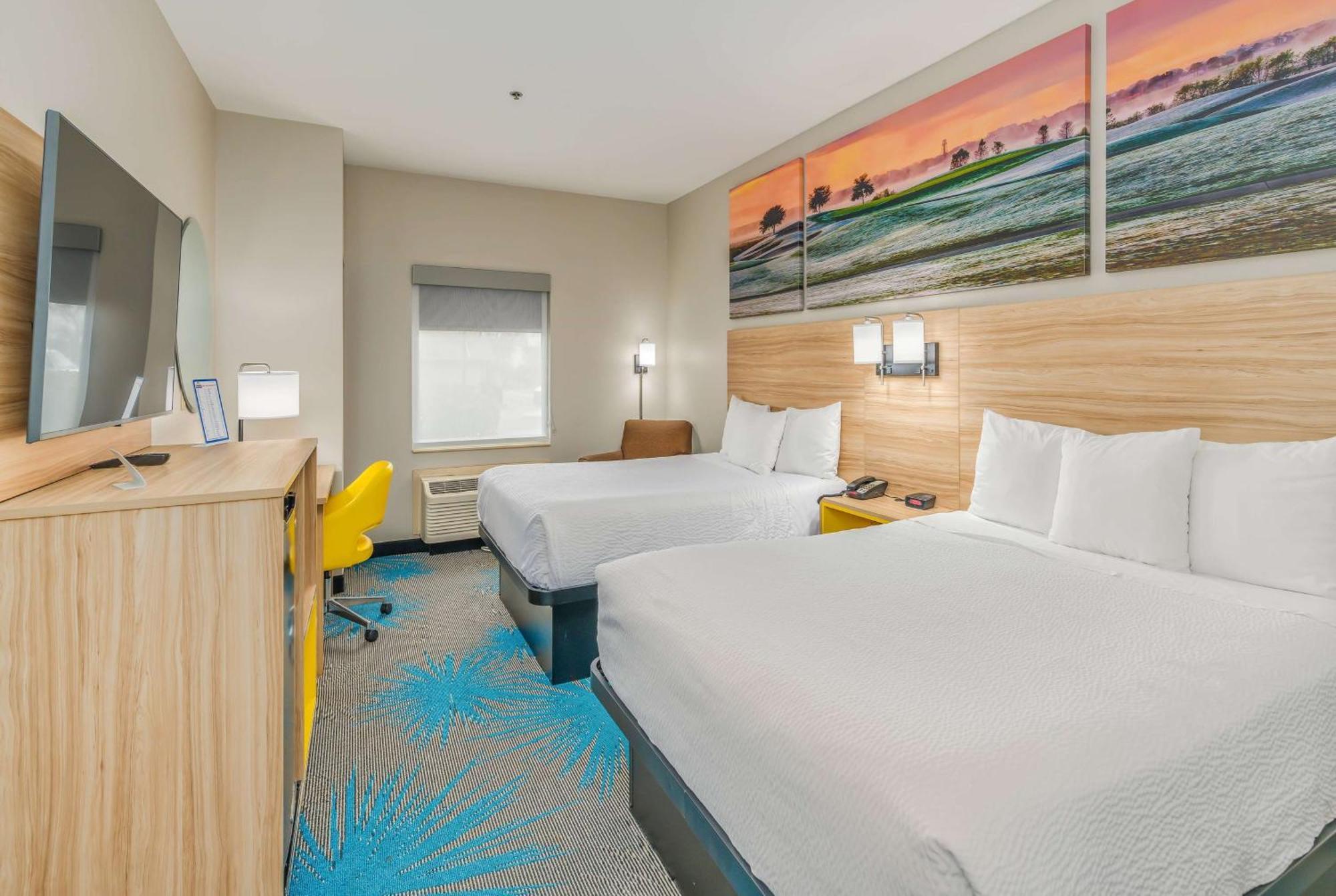 Days Inn & Suites By Wyndham Prattville-Montgomery Екстериор снимка